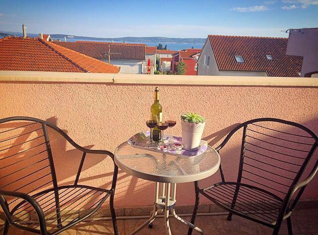 Guest House Mamut Kastela Exterior photo